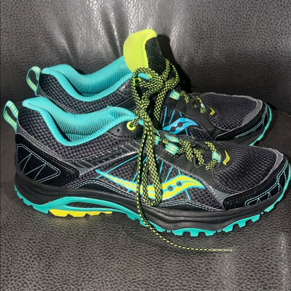 Saucony Excursion T9 Women's Black and Teal Athletic Shoes - Picture 5 of 7